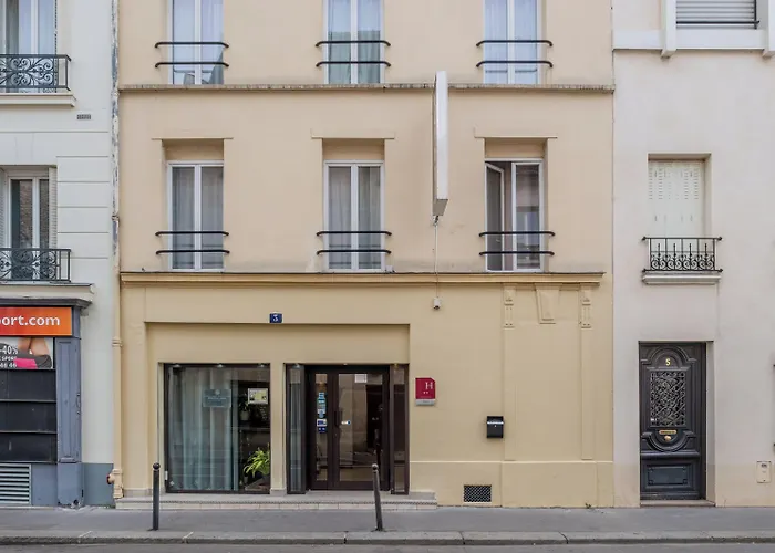 Hotel La Perle Montparnasse Paris
